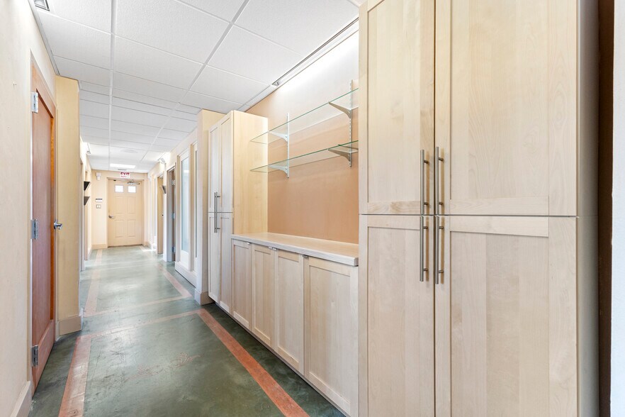 More Photos Of 613 Amboy Ave, Perth Amboy Medical For Lease