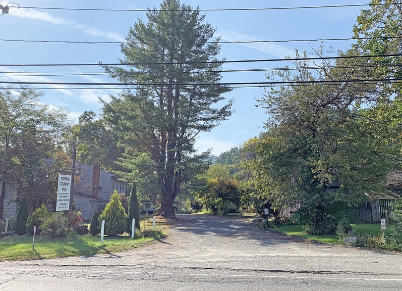 More Photos Of 329 Kent Rd, New Milford Apartments For Sale