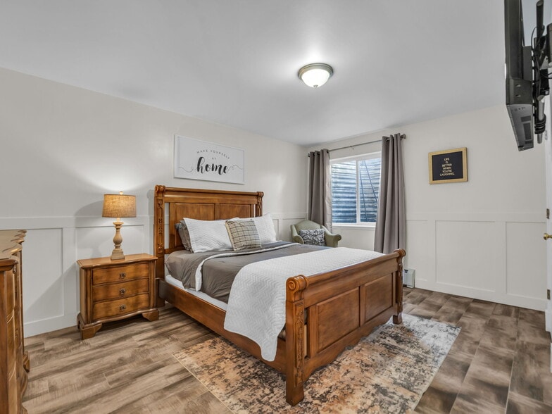 More Photos Of 135 E 200 N, Kanosh Hospitality For Sale