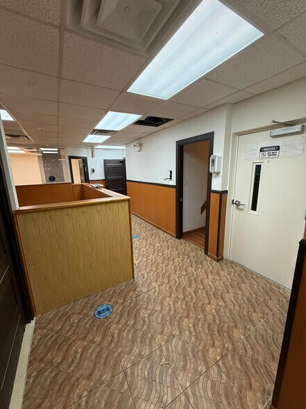 More Photos Of 3057 Coney Island Ave, Brooklyn Medical For Lease