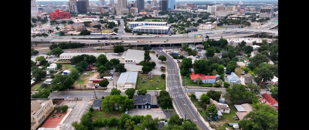 Primary Photo Of 1012 N Flores St, San Antonio Storefront Retail Residential For Sale
