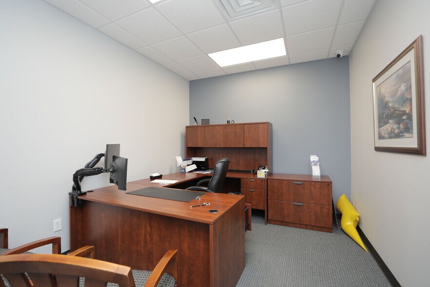 More Photos Of 12755 N Houston Rosslyn Rd, Houston Bank For Sale