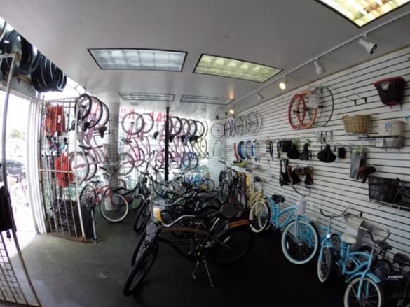 More Photos Of 3830 Mission Blvd, San Diego Storefront Retail Residential For Sale