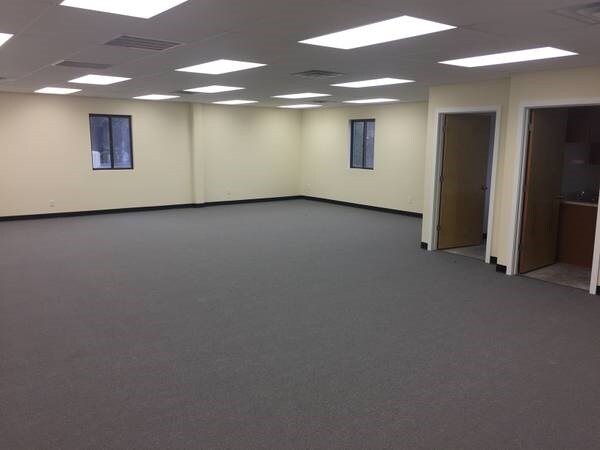 More Photos Of 288-290 Norwood Ave, Deal Freestanding For Lease