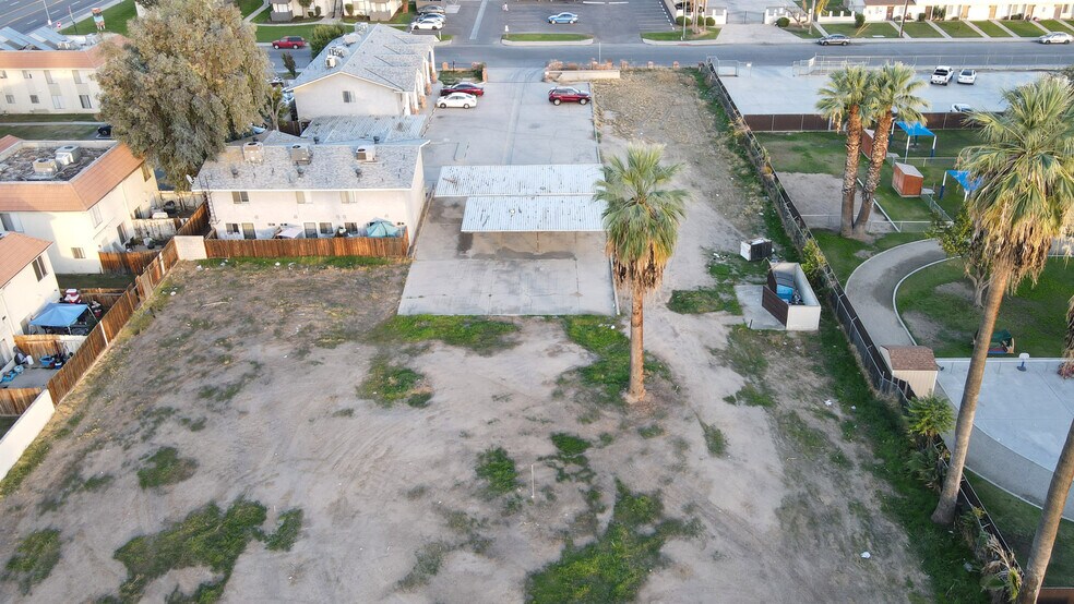 More Photos Of 4023 O St, Bakersfield Apartments For Sale