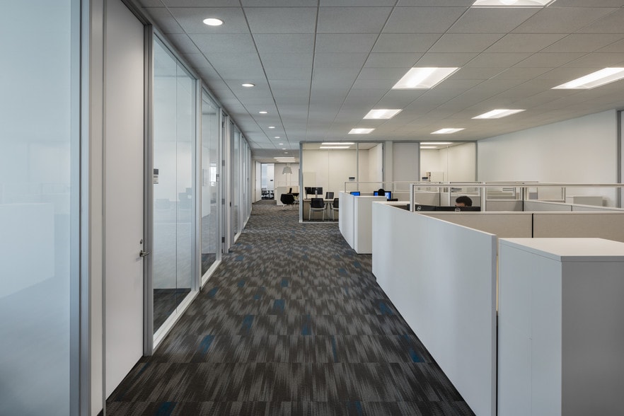 More Photos Of 12140 Wickchester Ln, Houston Office For Lease