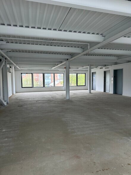 Primary Photo Of 2971 Coney Island Ave, Brooklyn Medical For Lease