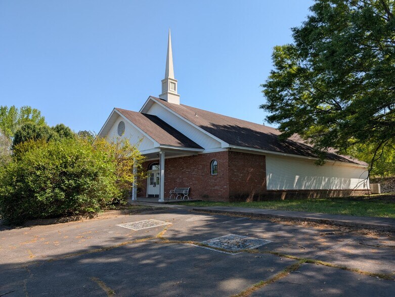 More Photos Of 9621 Tall Timber Blvd, Little Rock Religious Facility For Sale