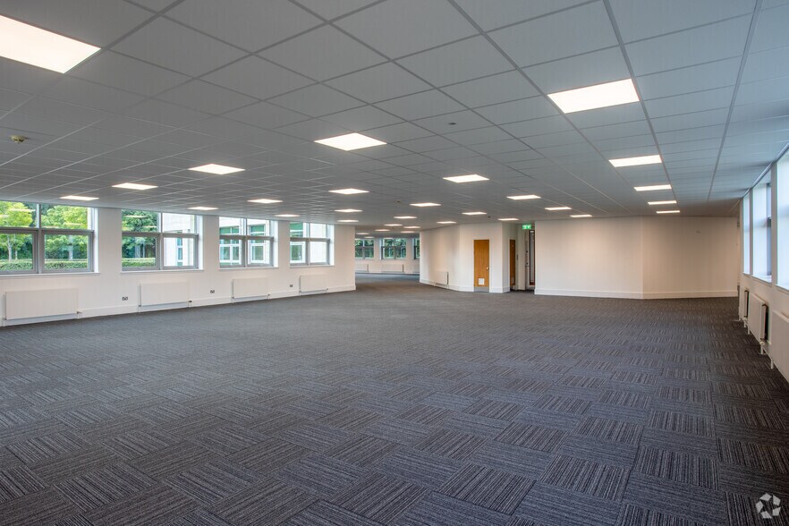 More Photos Of The Castle Business Park, Stirling Office For Sale