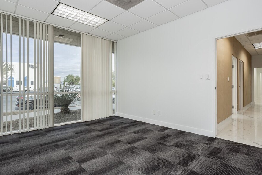 More Photos Of 3215 Birtcher Dr, Las Vegas Office For Lease