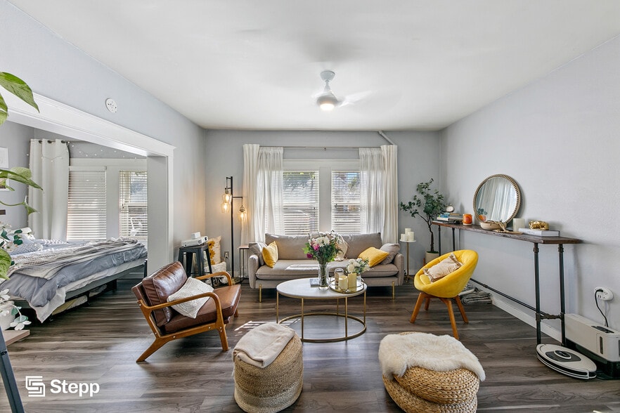 More Photos Of 445 E 3rd St, Long Beach Apartments For Sale