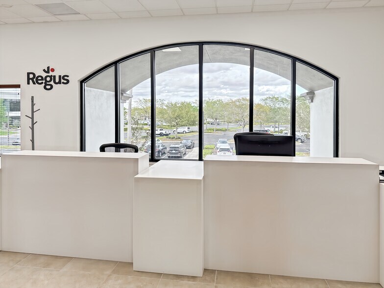 More Photos Of 6901 Professional Pky E, Sarasota Coworking Space