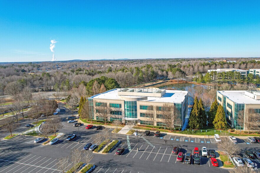 More Photos Of 580 Kingsley Park Dr, Fort Mill Office For Lease