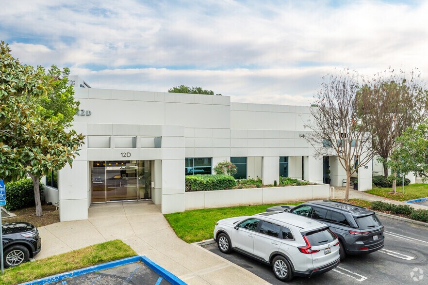 Primary Photo Of 12 Mauchly, Irvine Research And Development For Sale