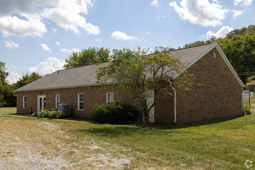 More Photos Of 5783 Mary Ingles Hwy, Melbourne Office For Sale