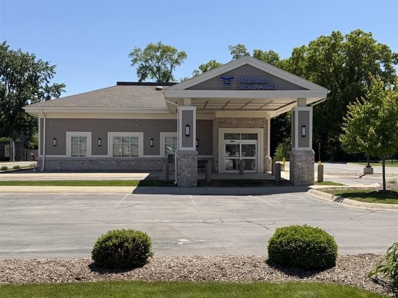 Primary Photo Of 801 W Bristol St, Elkhart Medical For Lease
