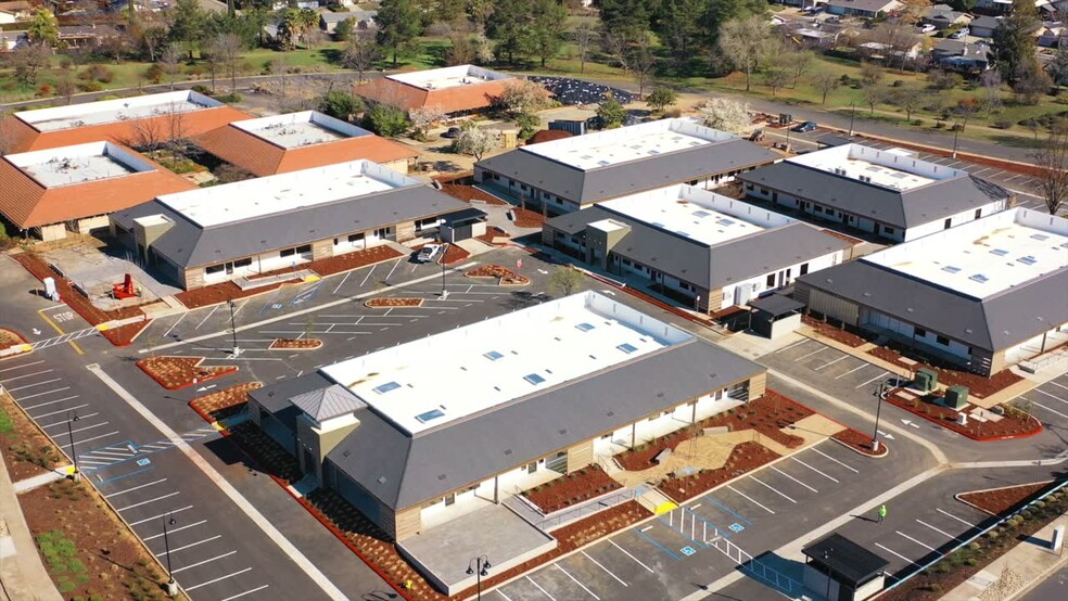 Primary Photo Of 1510-1532 Holmes St, Livermore Storefront Retail Office For Sale