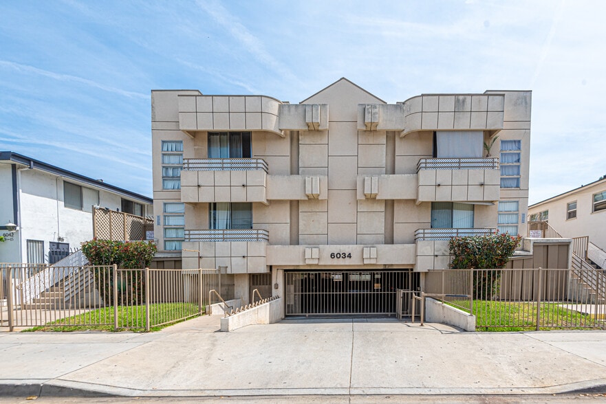 Primary Photo Of 6034 Fulton Ave, Van Nuys Apartments For Sale