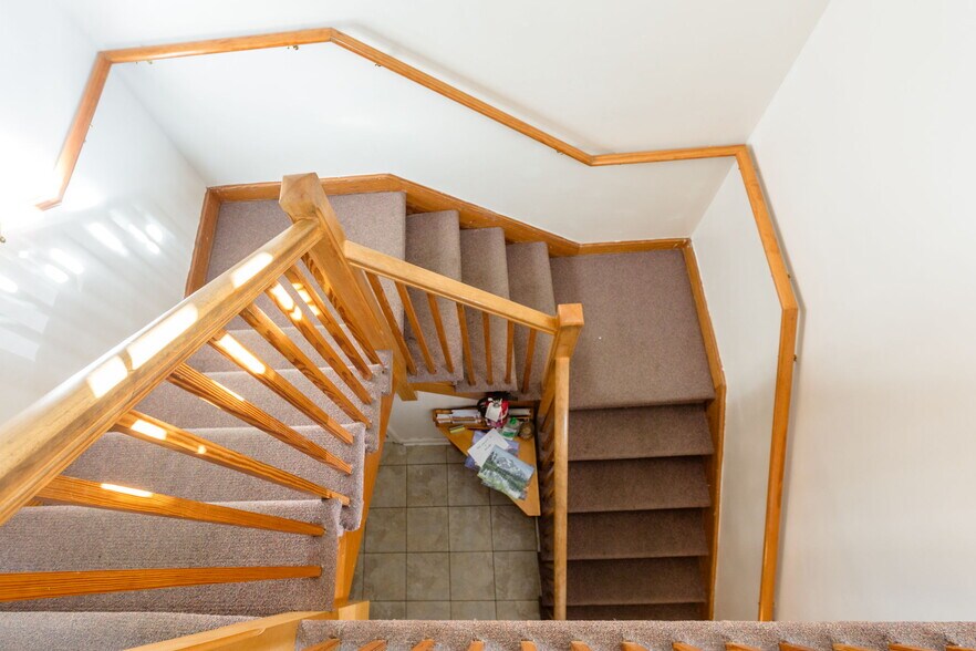 More Photos Of 2408 Hickory St, Staunton Religious Facility For Sale