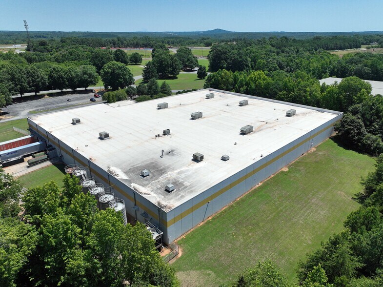 More Photos Of 1 Commerce Dr, Gaffney Manufacturing For Lease