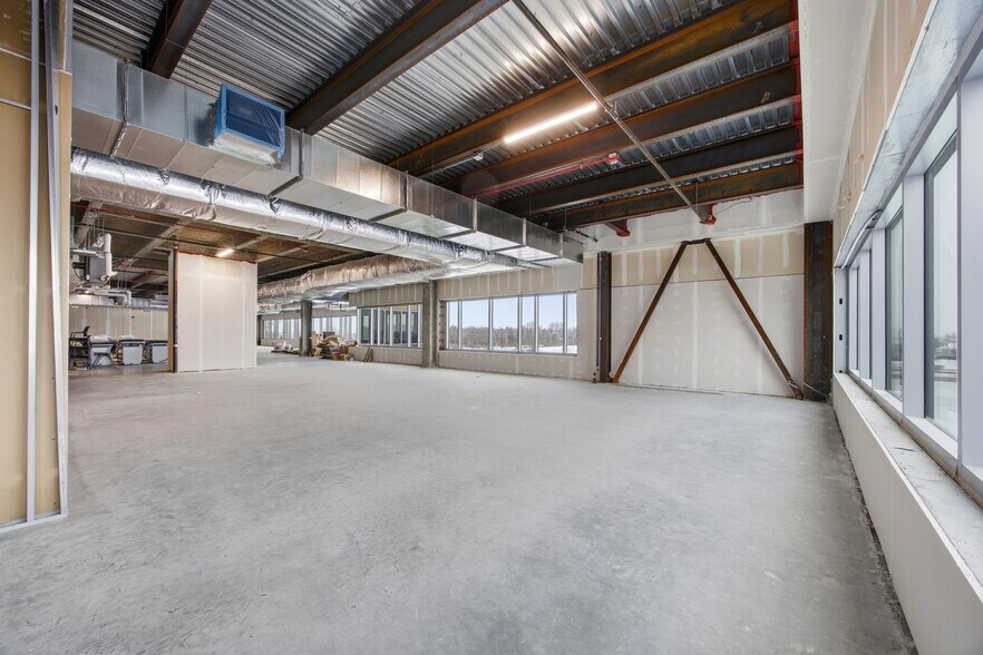 More Photos Of 350 23rd Ave E, West Fargo Healthcare For Lease