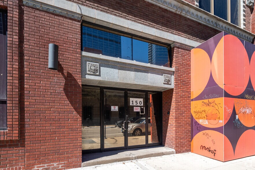 More Photos Of 550 W Randolph St, Chicago Office For Lease