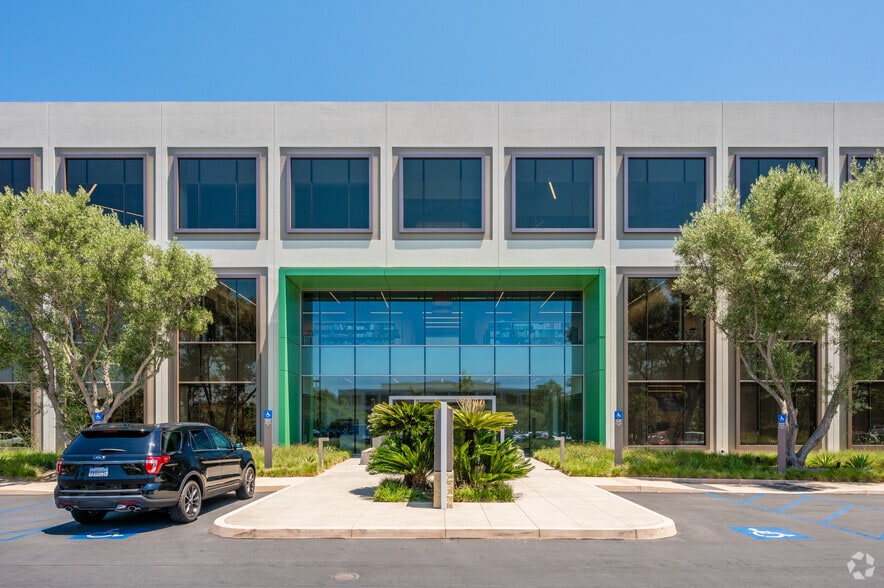 More Photos Of 5301 California Ave, Irvine Office For Lease