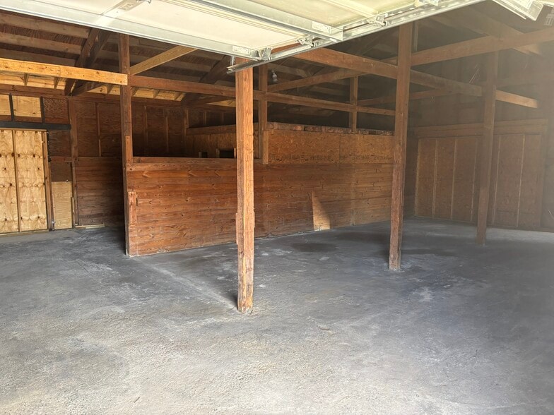 More Photos Of 3310 Fields St, Farmville Warehouse For Sale