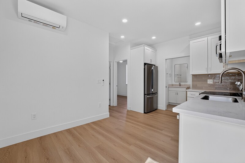 More Photos Of 2423 L St, Sacramento Apartments For Sale