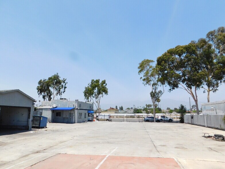 More Photos Of 7910-7916 Garvey Ave, Rosemead Auto Dealership For Lease