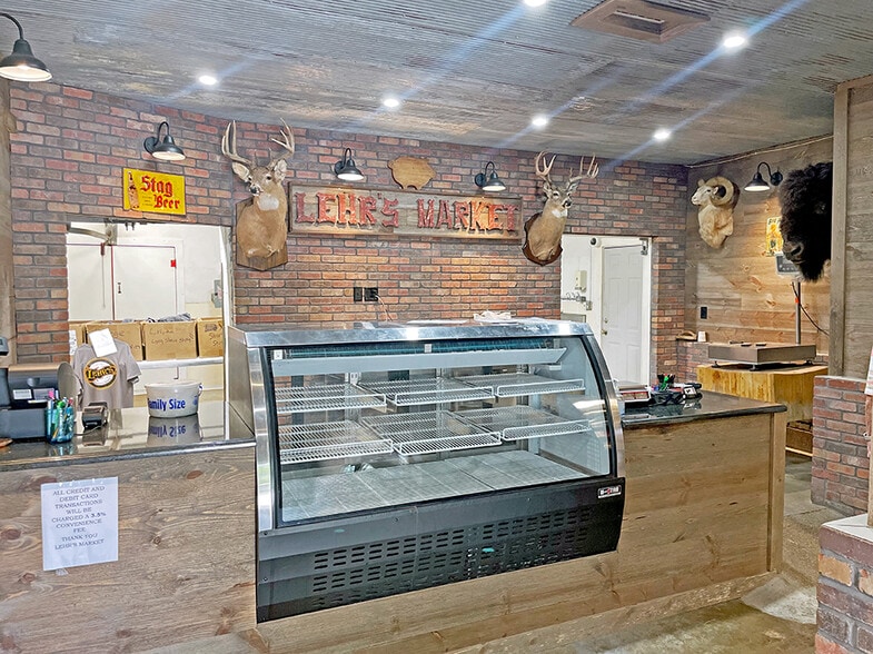 More Photos Of 102 S Van Buren St, New Athens General Retail For Sale