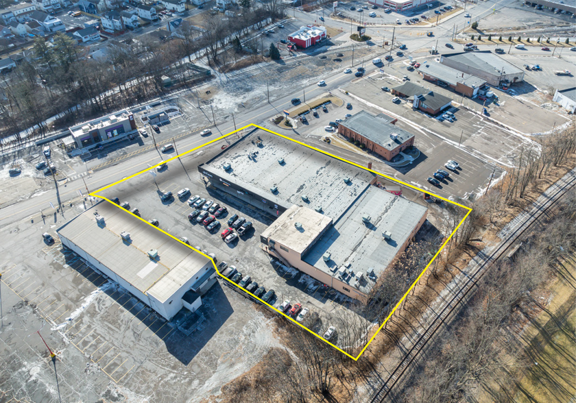 More Photos Of 653-665 Carey Ave, Hanover Township Storefront For Sale