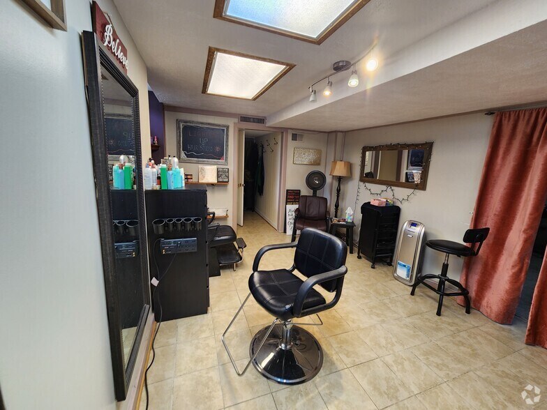 More Photos Of 2305 Commonwealth Dr, Charlottesville Office For Sale