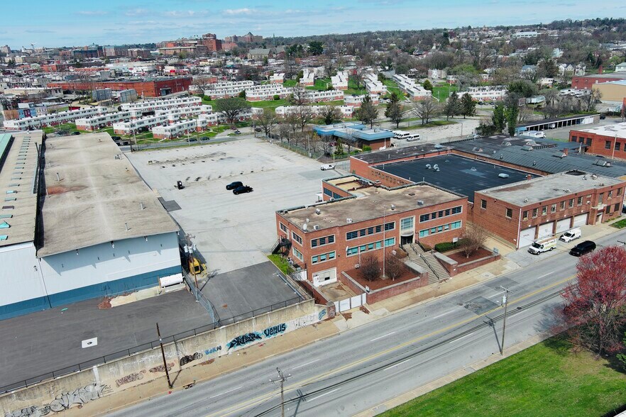 More Photos Of 2700 Loch Raven Rd, Baltimore Unknown For Lease