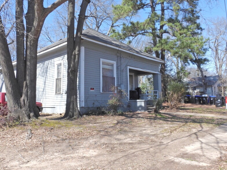 More Photos Of 443 S Main St, Longview Apartments For Sale