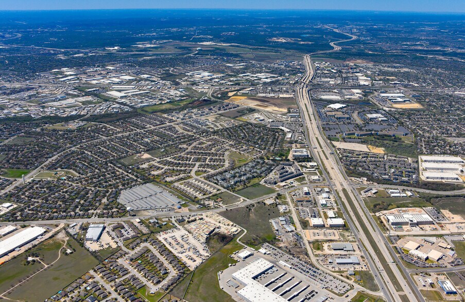 More Photos Of 2735 S A W Grimes Blvd, Round Rock Land For Sale