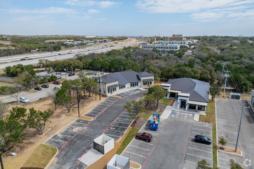 More Photos Of 3107 Napier Park, Shavano Park Medical For Sale