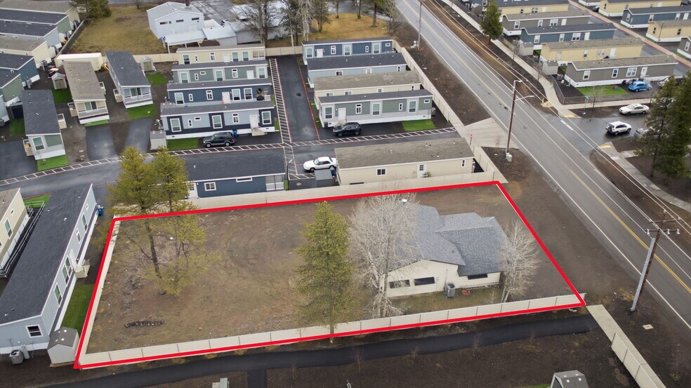 More Photos Of 16440 Finley Butte Rd, La Pine Office For Sale