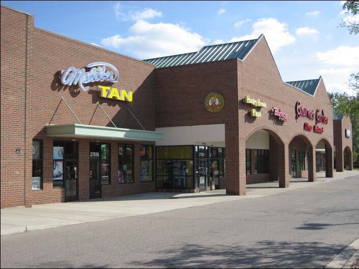 More Photos Of 27592-27700 Middlebelt Rd, Farmington Hills Unknown For Lease