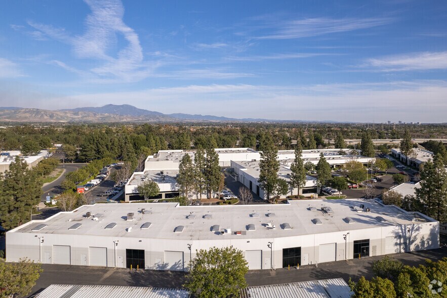 More Photos Of 3002 Dow Ave, Tustin Light Manufacturing For Lease