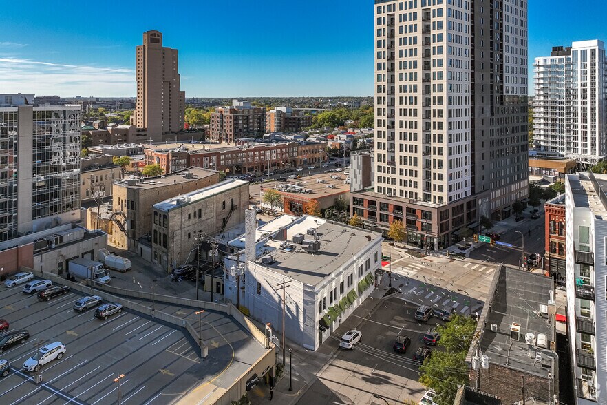 More Photos Of 330 E Hennepin Ave, Minneapolis Storefront Retail Office For Lease