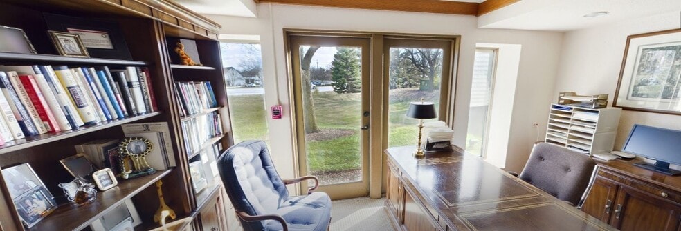 More Photos Of 2210 Dean St, St Charles Medical For Sale