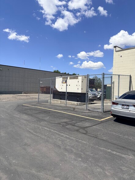 More Photos Of 1105-1141 W 2400 S, Salt Lake City Office For Lease