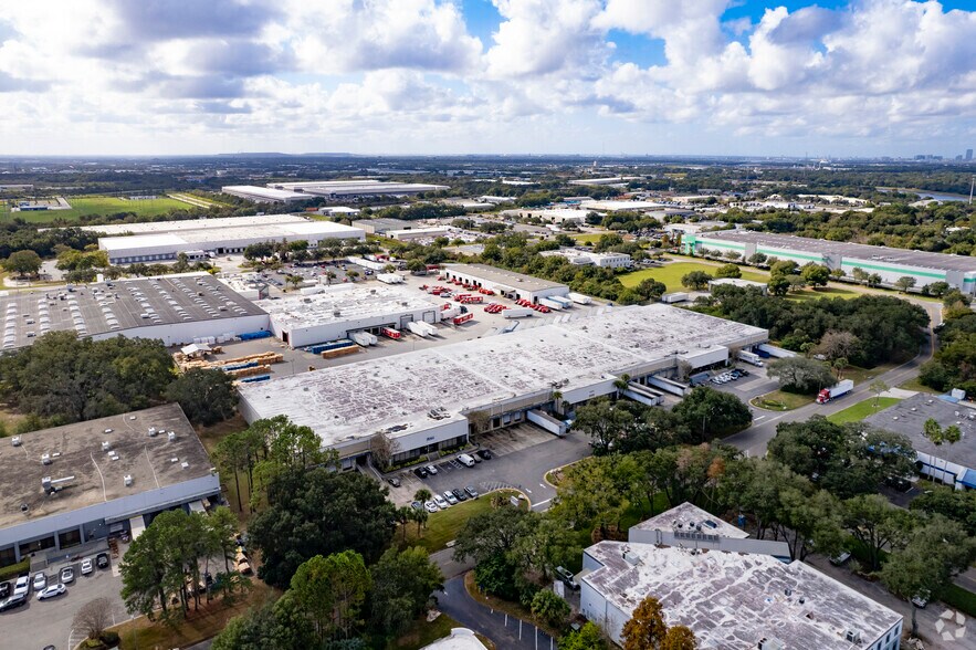 More Photos Of 9201 King Palm Dr, Tampa Warehouse For Lease