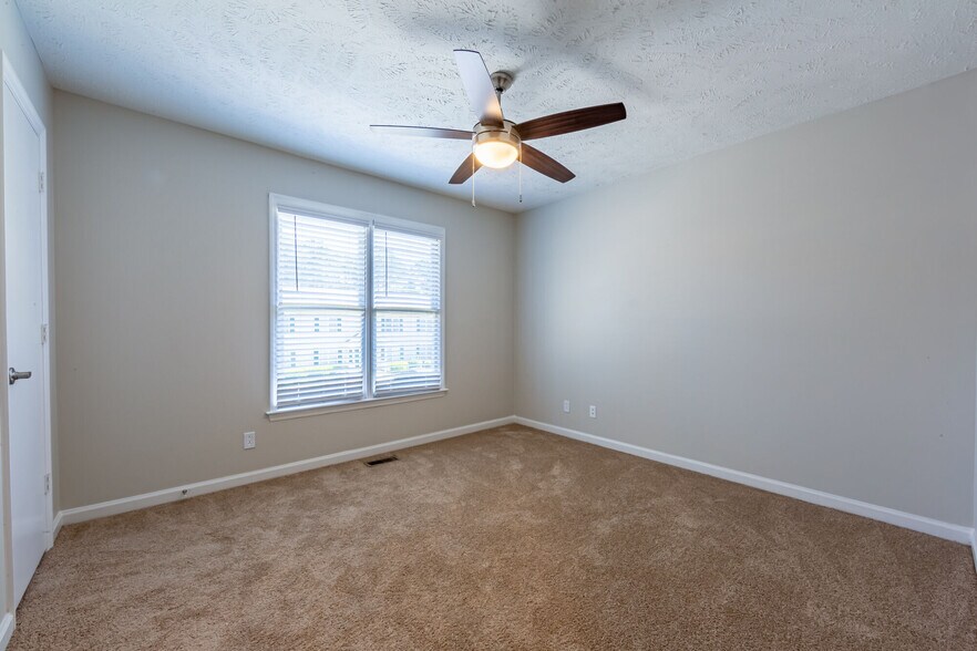 More Photos Of 5217-5336 Tern Pl, Fayetteville Apartments For Sale