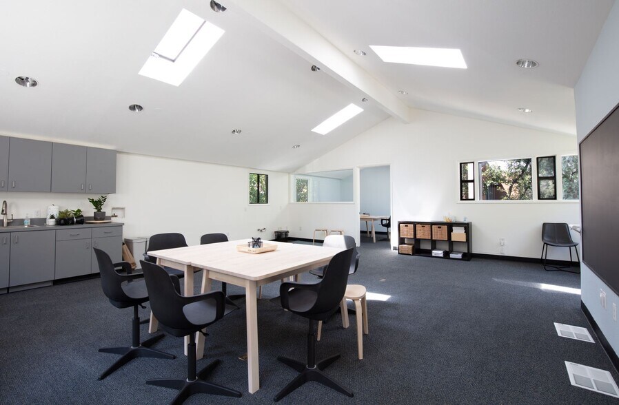 More Photos Of 711-719 Colorado Ave, Palo Alto Office For Lease