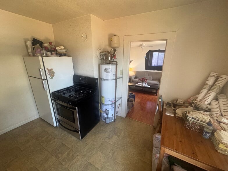 More Photos Of 1315 E St, Marysville Apartments For Sale