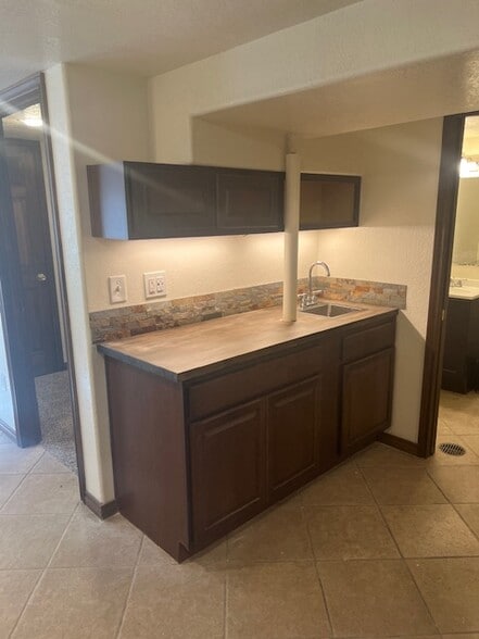 More Photos Of 802 S Nevada Ave, Colorado Springs Office Residential For Sale