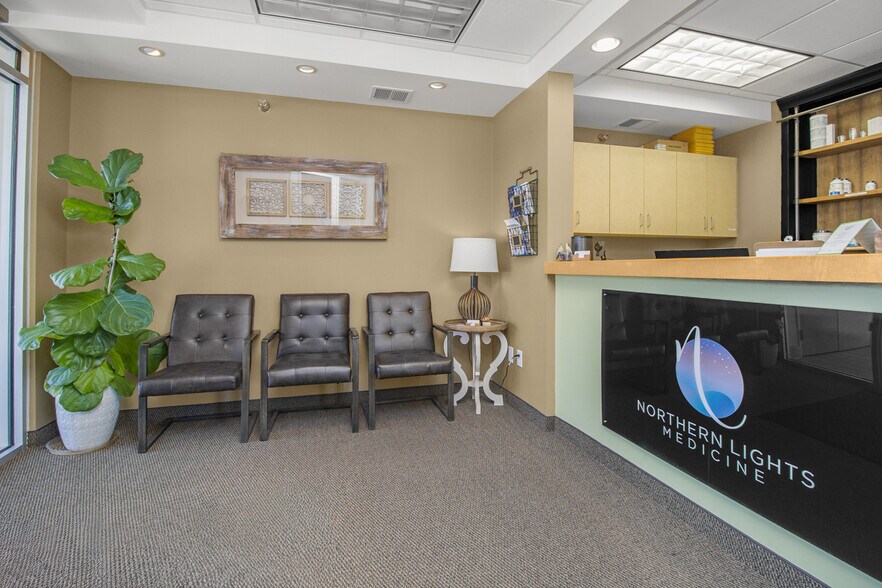 More Photos Of 4641-4671 White Bear Pky, White Bear Lake Office Residential For Sale