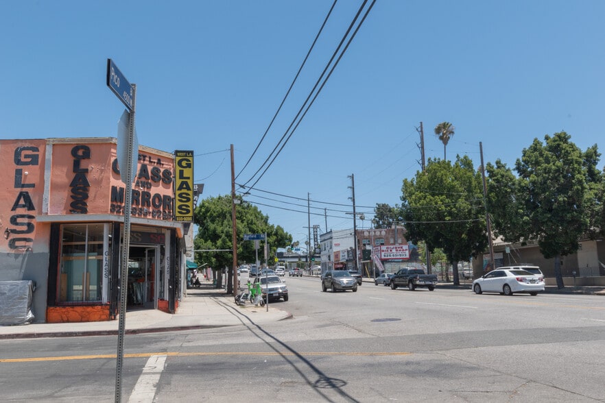 More Photos Of 4525-4529 W Pico Blvd, Los Angeles Storefront For Sale
